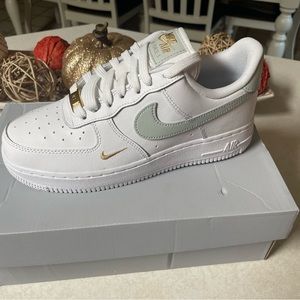 Nike Air Force 1 white gray gold new in box Authentic